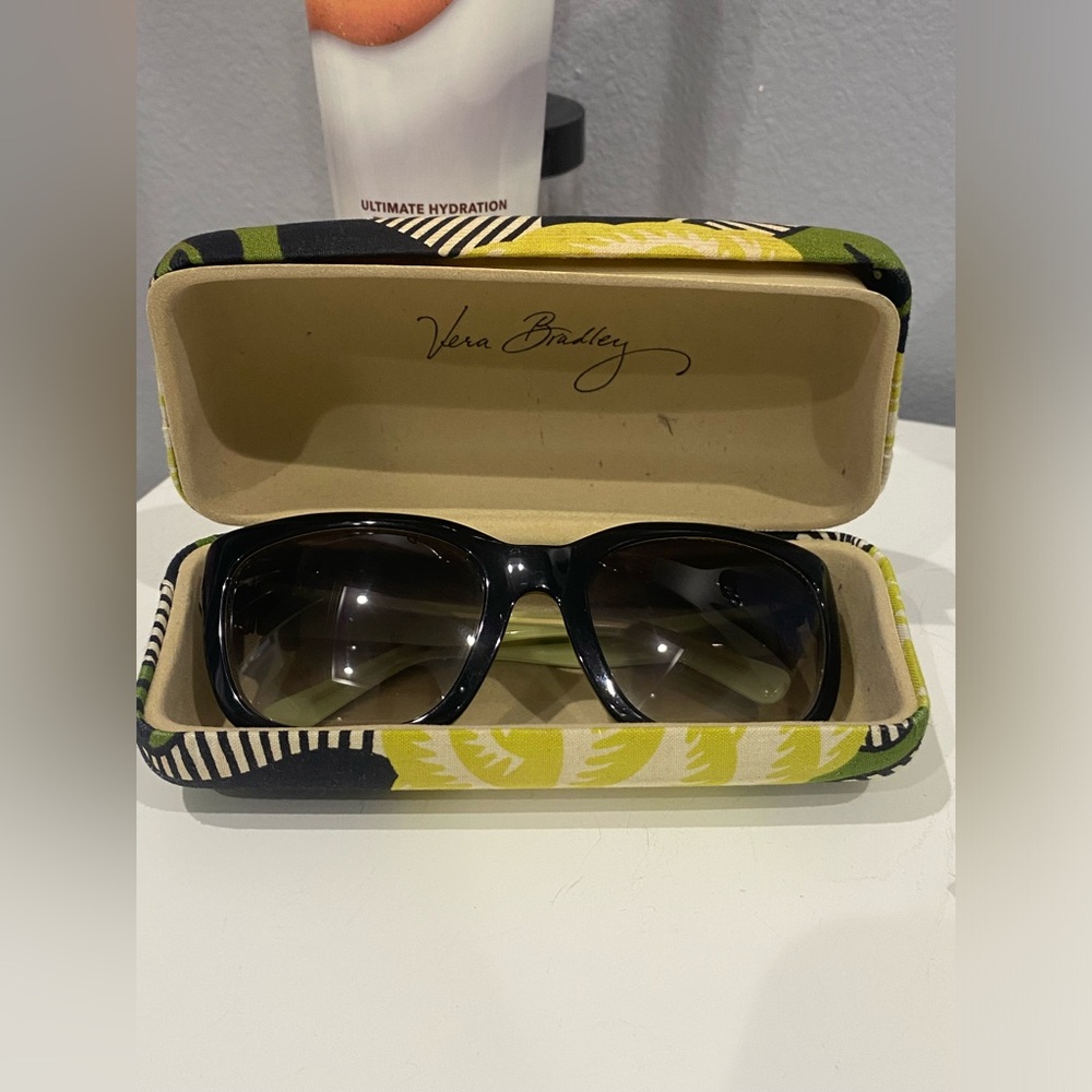 Vera Bradley La Neon Rose Nadia Sunglasses & Case